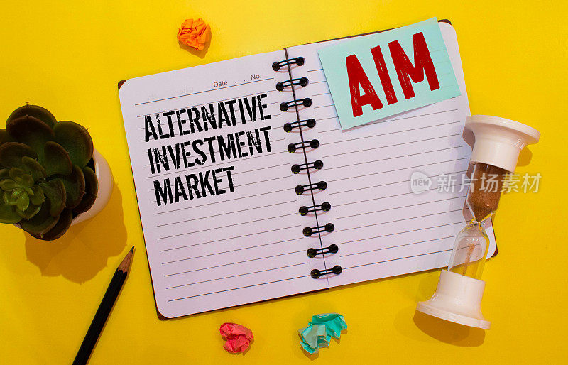 商业首字母缩略词AIM另类投资市场的概念图。