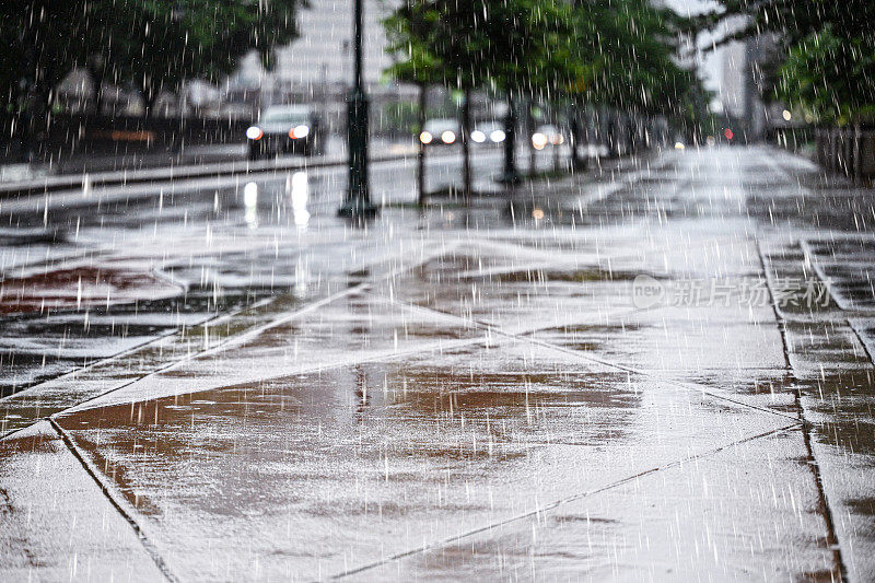 多雨的费城