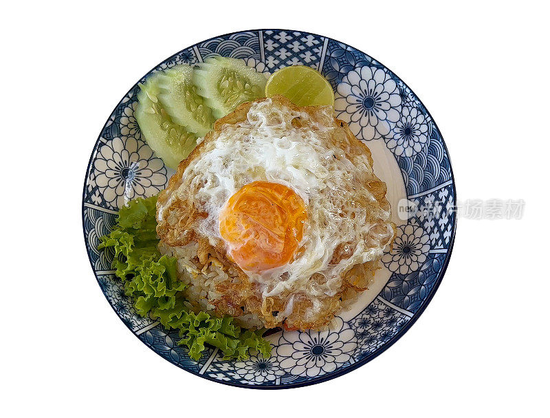泰国流行的一道菜饭，Topview，孤立的白色背景。