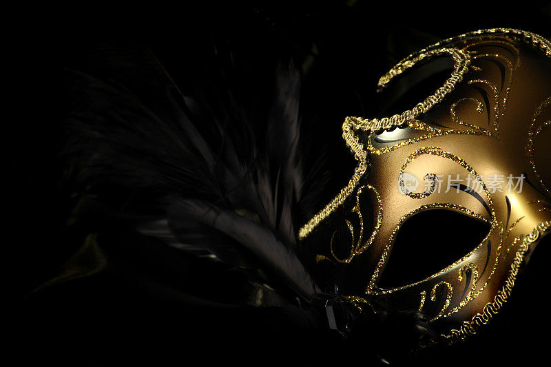 金色的狂欢节面具