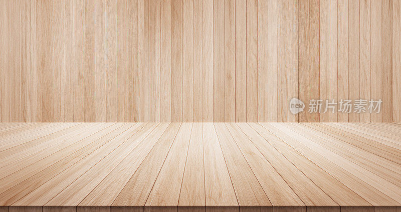 木质背景上的空木桌