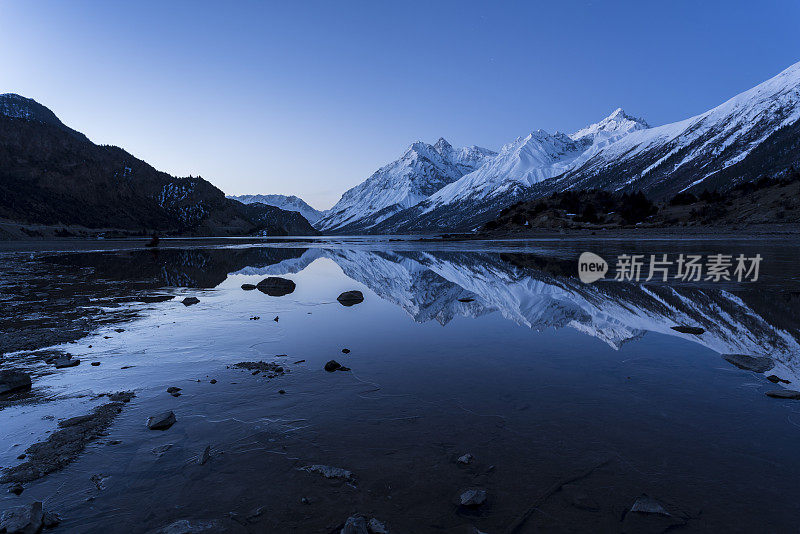 然而湖,西藏,中国