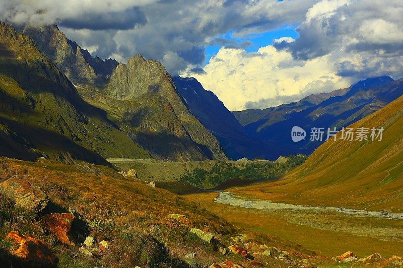 阿尔卑斯山景观，勃朗峰-瑞士，意大利，法国阿尔卑斯山