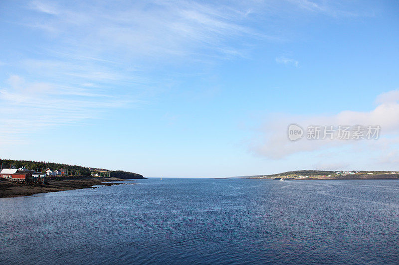 位于加拿大新斯科舍省长岛和布瑞尔岛之间的海景