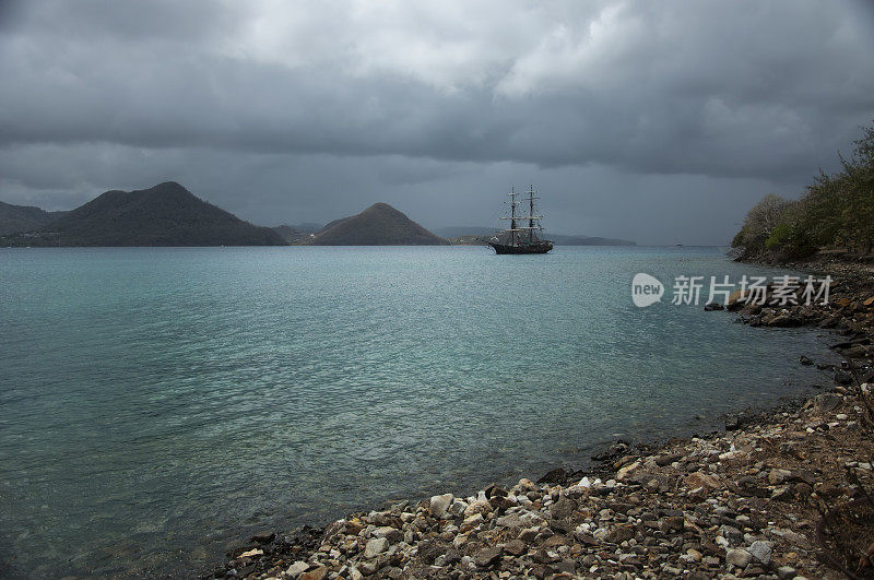 西印度群岛的海盗船