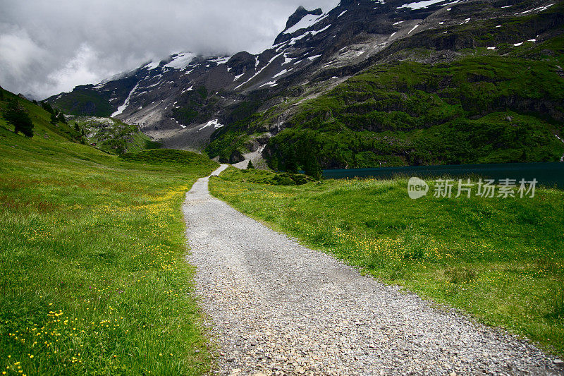 高山徒步路径