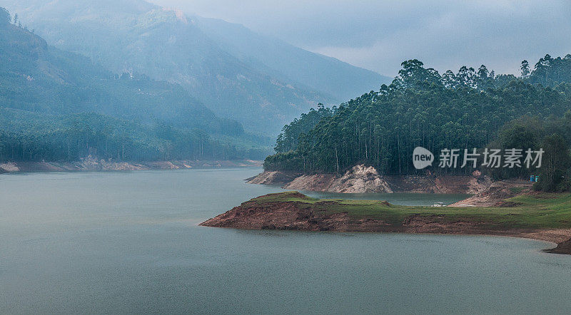 印度穆纳尔湖和西高止湖