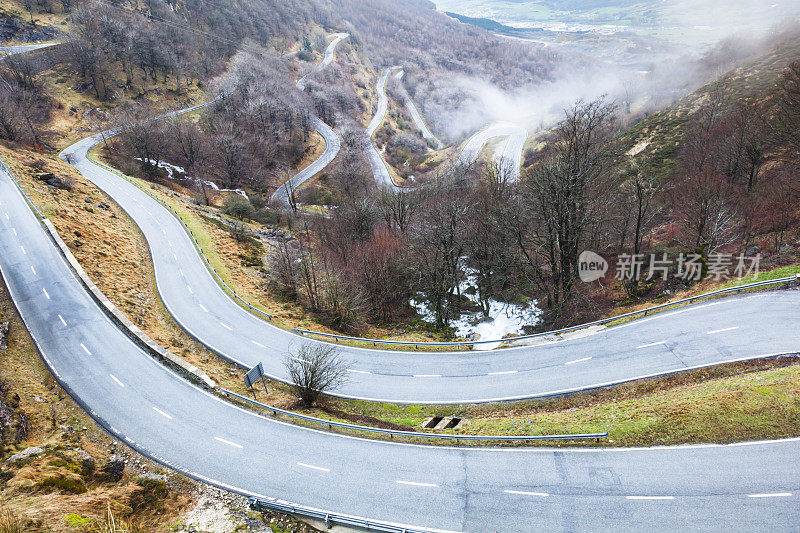 山路