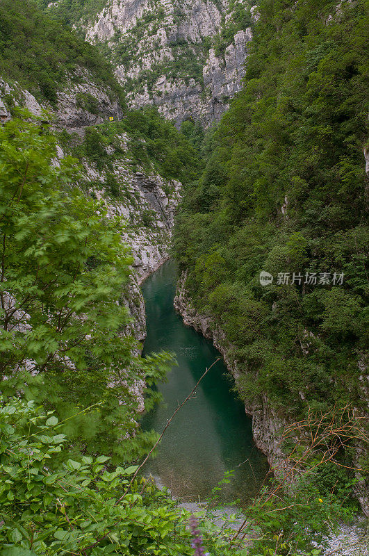 黑山的山脉景观