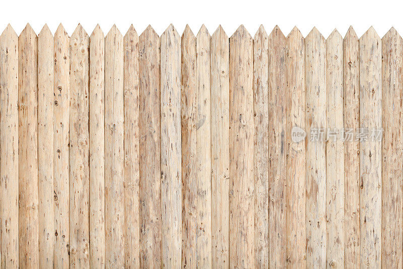 把栅栏从寨子上隔开。未经处理的木材。隔离