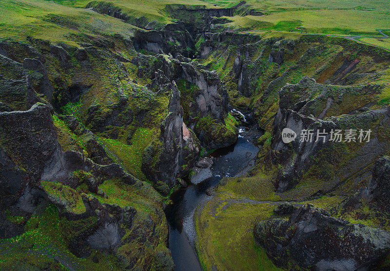 Fjadrargljufur峡谷鸟瞰图