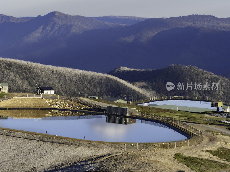 水储存反射布勒山