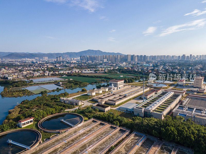 污水处理厂鸟瞰图