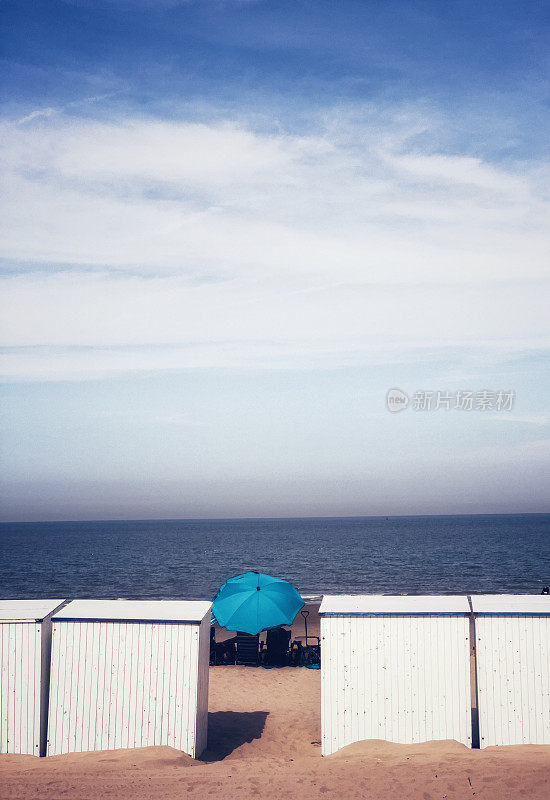 北海海滩的沙滩伞