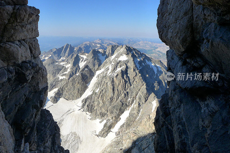 攀登大提顿埃克苏姆山脊