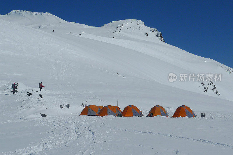 雷尼尔山全景点