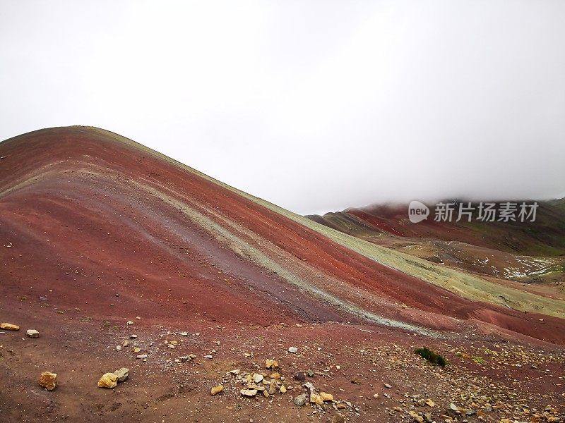 彩虹山