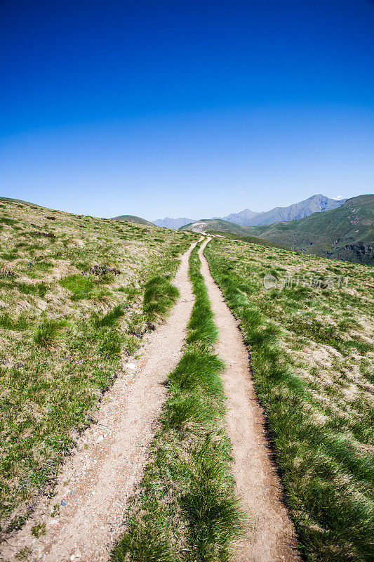 山路