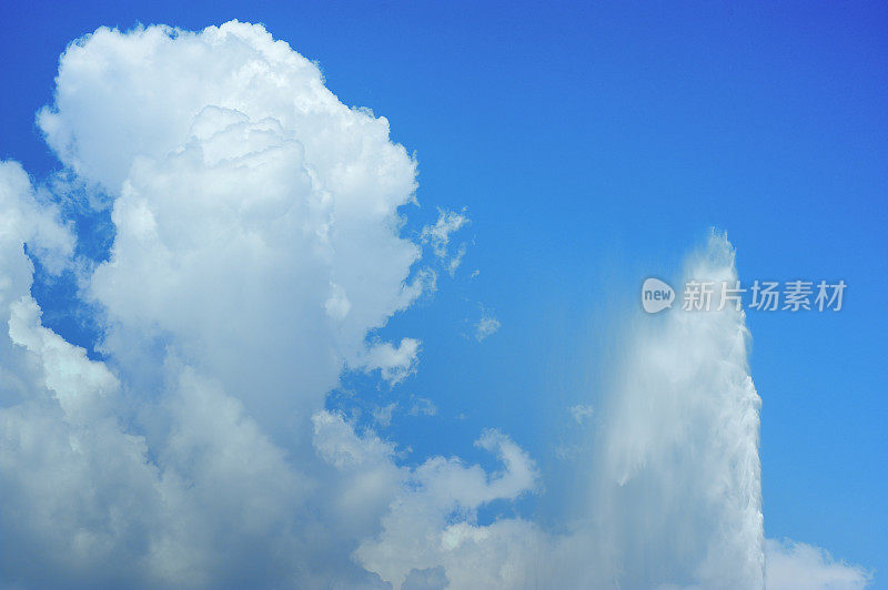 日内瓦湖的大喷泉在蔚蓝的天空02