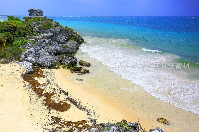 墨西哥图卢姆古玛雅遗址和加勒比海绿松石海滩