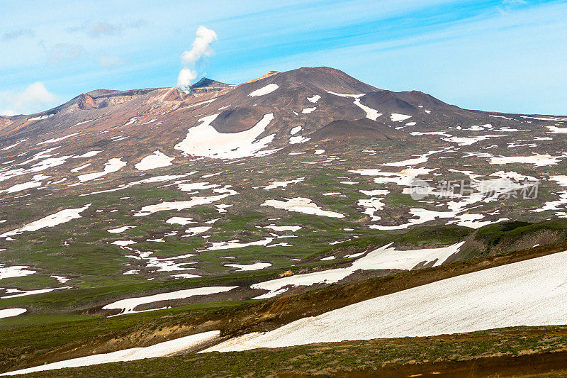 堪察加半岛的戈里火山