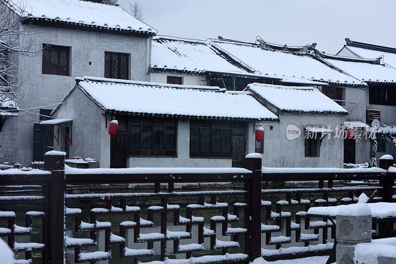 长江以南正在下雪