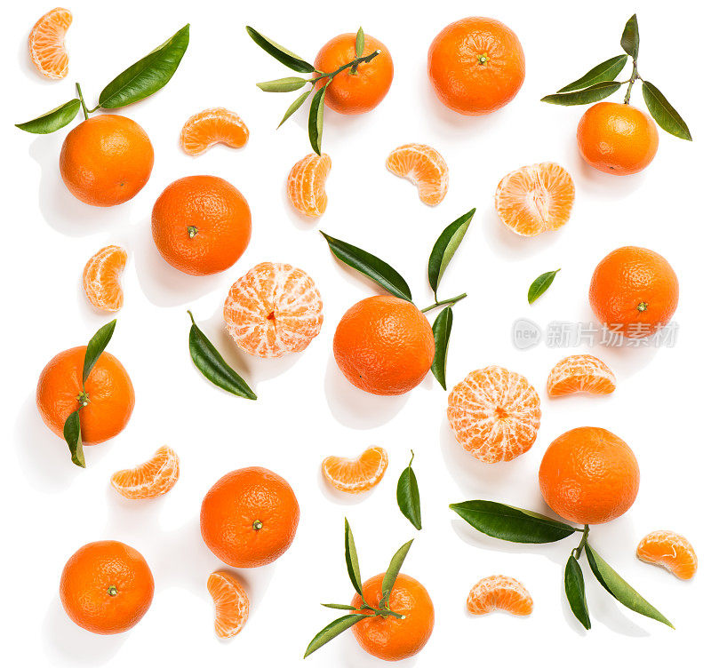 橘子用树叶。前视图。