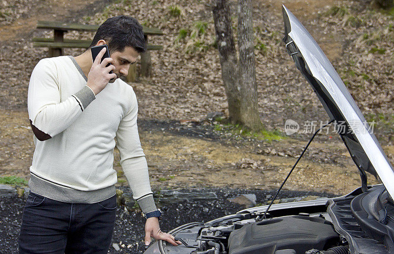 男人和他的车