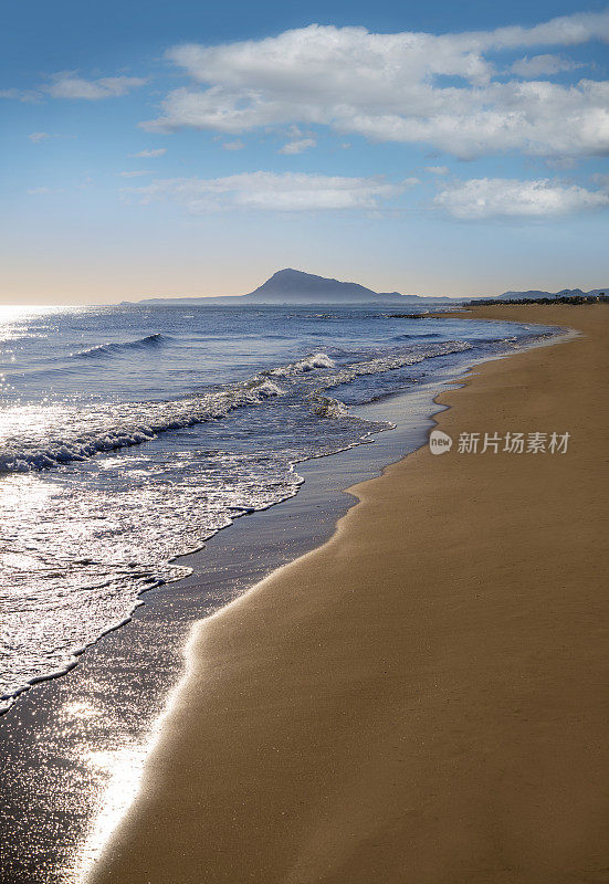 从巴伦西亚和阿利坎特到地中海的德尼亚和奥利瓦海滩