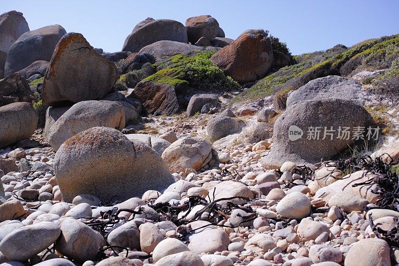 美丽的岩石海岸线-靠近开普敦