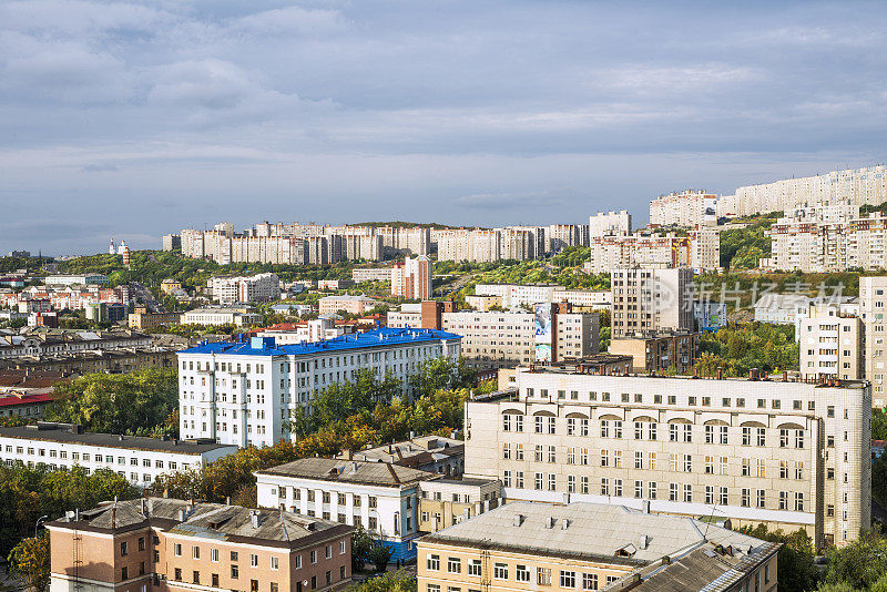 摩尔曼斯克的城市全景。