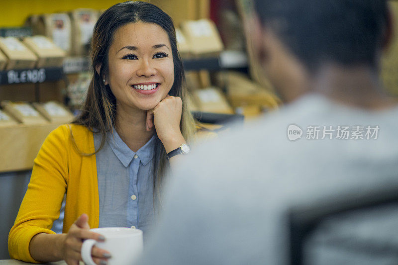 第一次在咖啡店约会