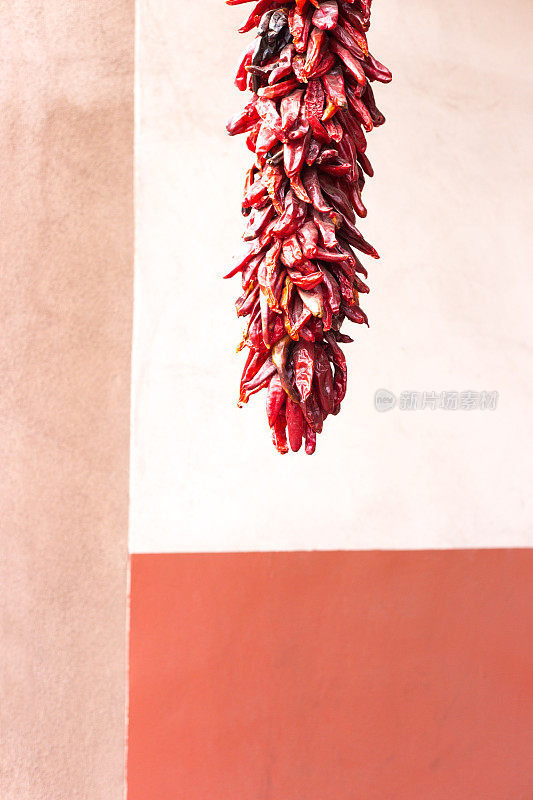新墨西哥州:红辣椒俱乐部和彩色墙