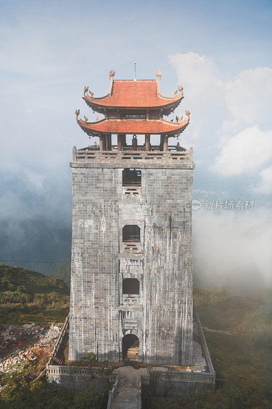 美丽的风景金山宝唐图塔和中国神u来和观音在越南萨帕翻斯盘山