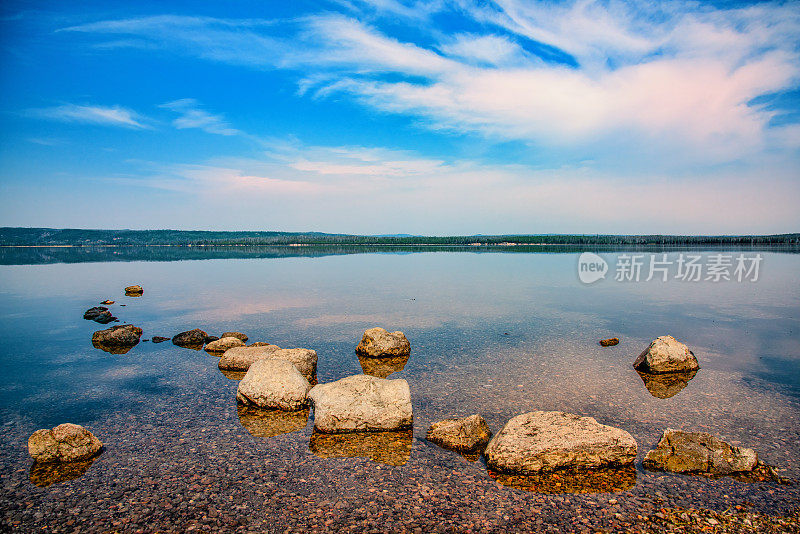 黄石公园湖风景区