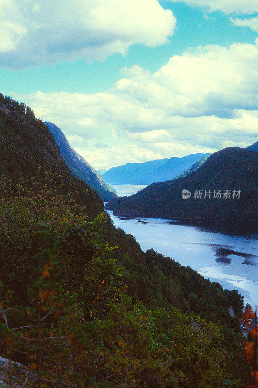 挪威峡湾的风景