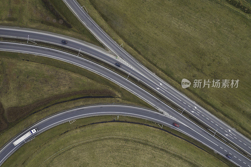 公路及道路交汇处(空中)