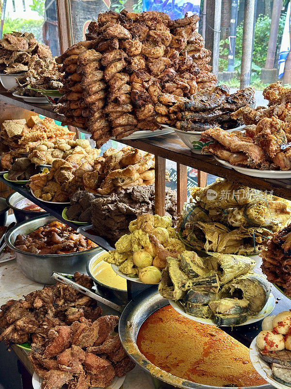 展示巴东美食