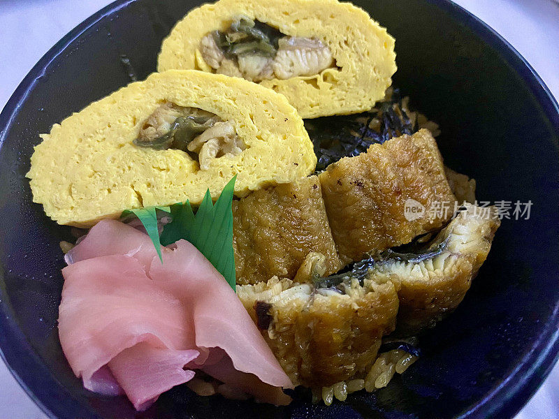 日本-鳗鱼和日本煎蛋卷