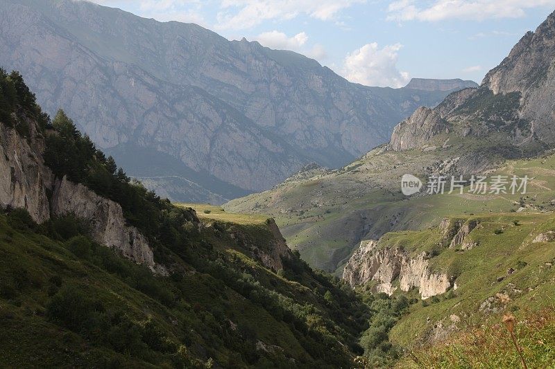 北奥塞梯的山脉