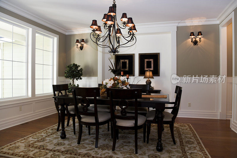 华丽豪华的餐厅室内建筑设计木桌