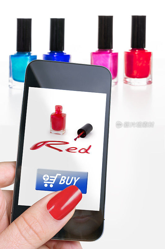 在智能手机上购买或支付红色指甲油