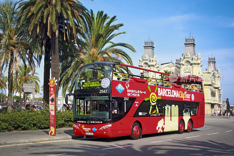 巴塞罗那港观光巴士