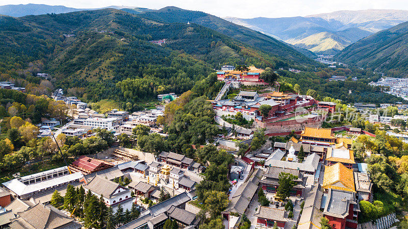 山Wutaishan(五台)的场景