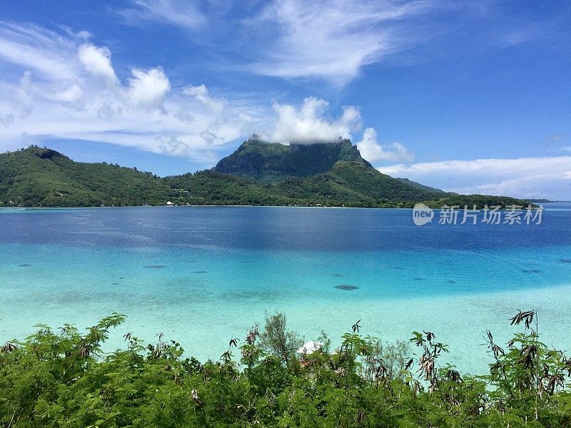 法国波利尼西亚波拉波拉岛的天堂般的泻湖