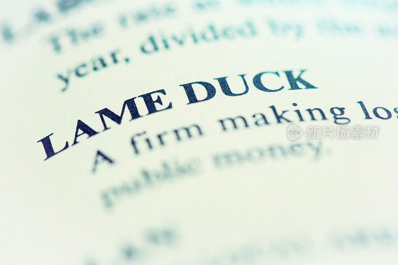 商务词典上的“跛脚鸭”特写的定义