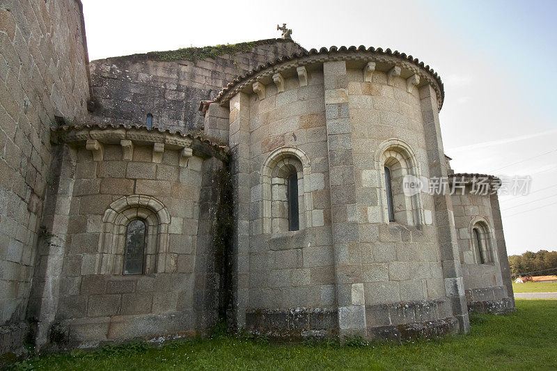 圣萨尔瓦多德贝贡多修道院的教堂。西班牙加利西亚的科鲁纳省。