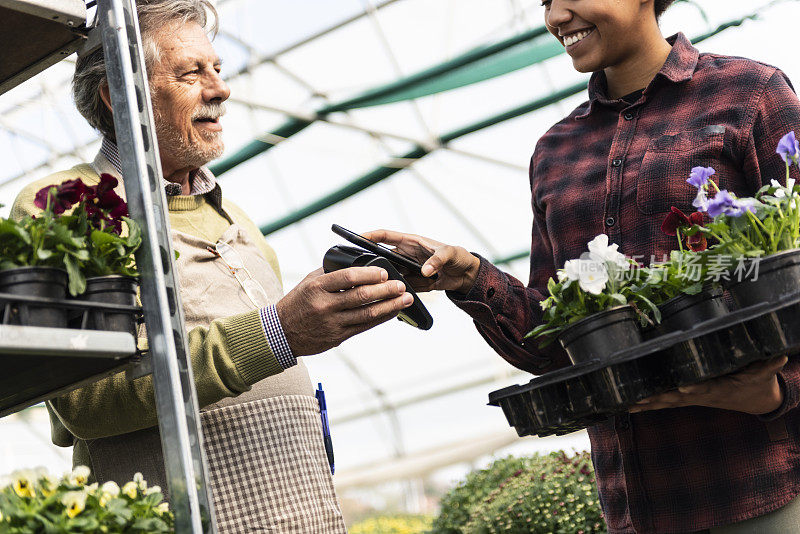 花园中心非接触式支付