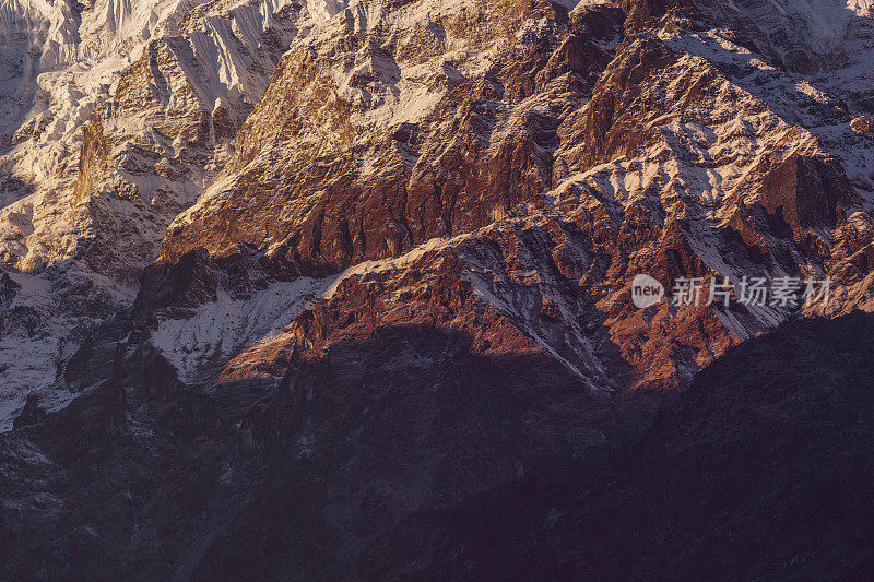 安娜普纳喜马拉雅山脉山水纹理优美