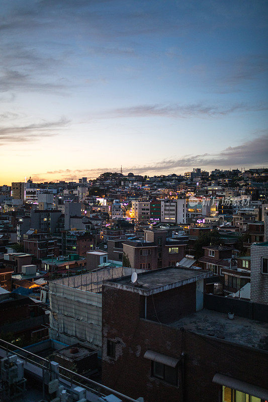 美丽的夜景老城